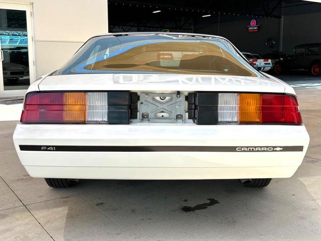 Photo of 1985 White Chevrolet Camaro