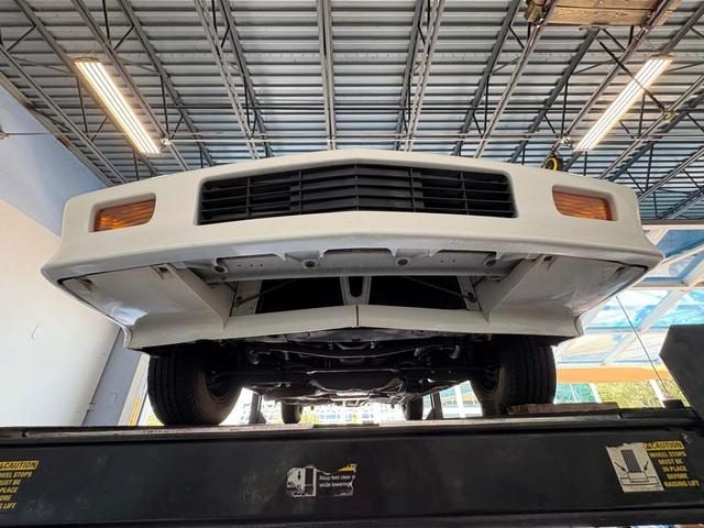 Photo of 1985 White Chevrolet Camaro