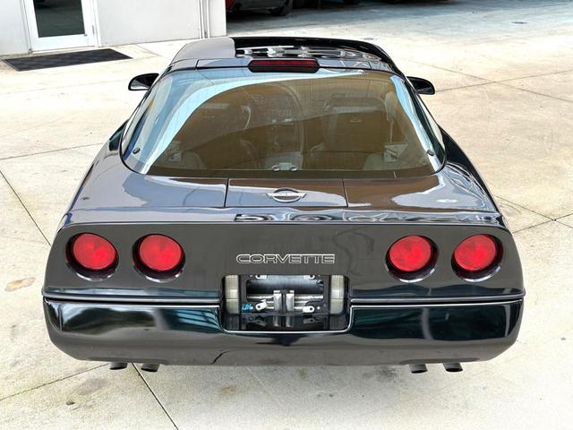 Photo of 1990 Black Chevrolet Corvette