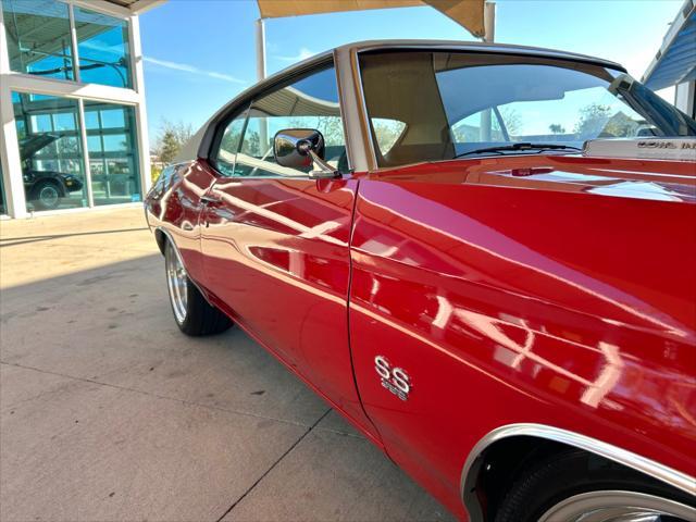 Photo of 1970 Red Chevrolet Chevelle