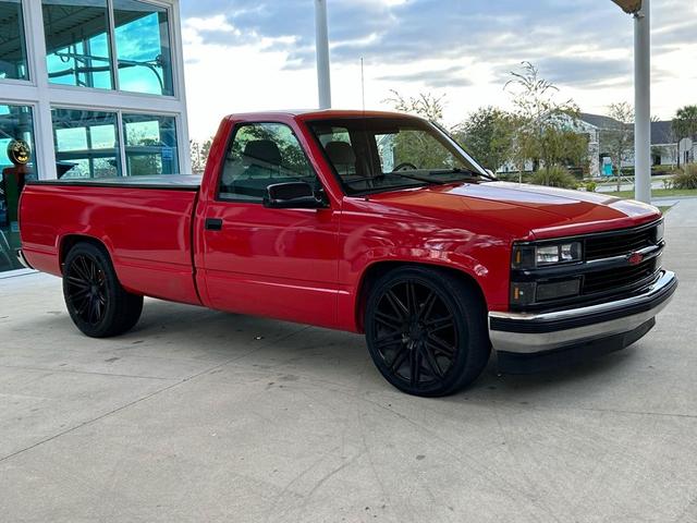 Photo of 1995 Red Chevrolet 1500