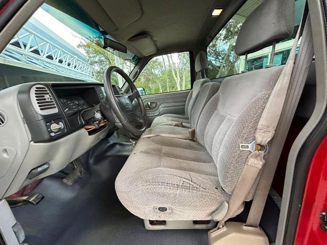 Photo of 1995 Red Chevrolet 1500