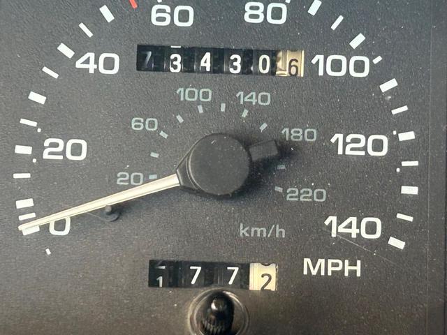 Photo of 1989 Red Ford Mustang