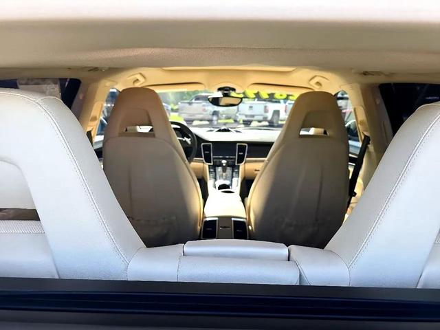 Photo of 2016 GRAY Porsche Panamera