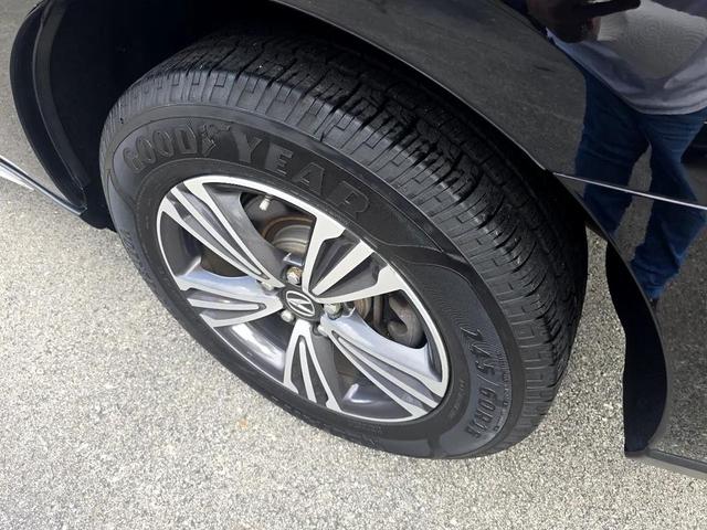 Photo of 2017 BLACK Acura MDX