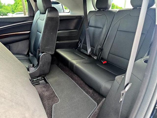Photo of 2017 BLACK Acura MDX