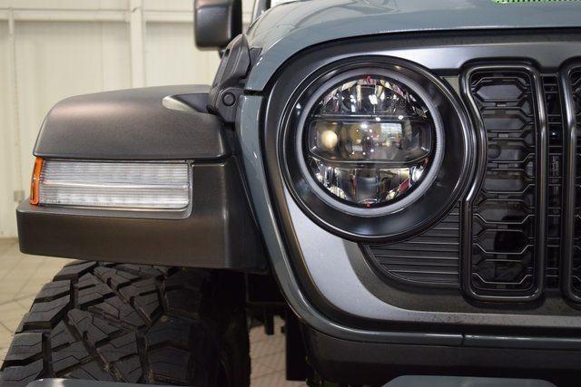 Photo of 2024 Anvil Clearcoat Jeep Wrangler