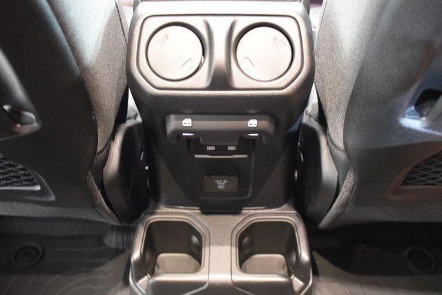 Photo of 2024 Anvil Clearcoat Jeep Wrangler