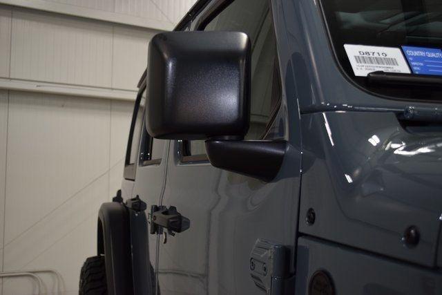 Photo of 2024 Anvil Clearcoat Jeep Wrangler