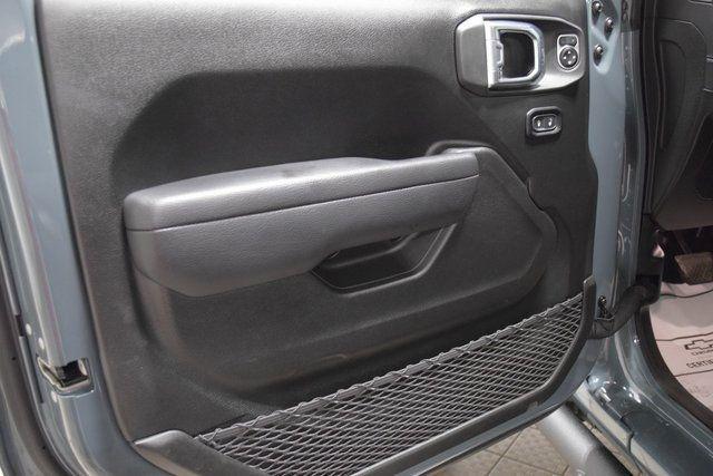 Photo of 2024 Anvil Clearcoat Jeep Wrangler