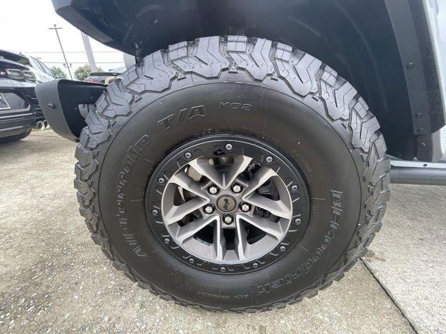 Photo of 2024 Silver Zynith Clearcoat Jeep Wrangler