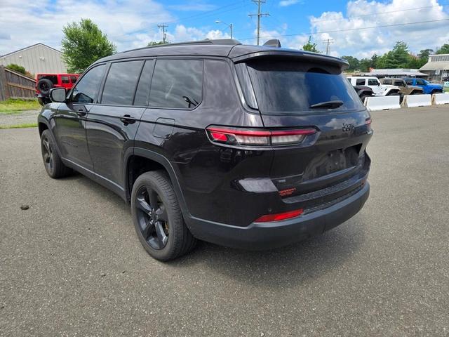 Photo of 2022 Ember Pearlcoat Jeep Grand Cherokee L