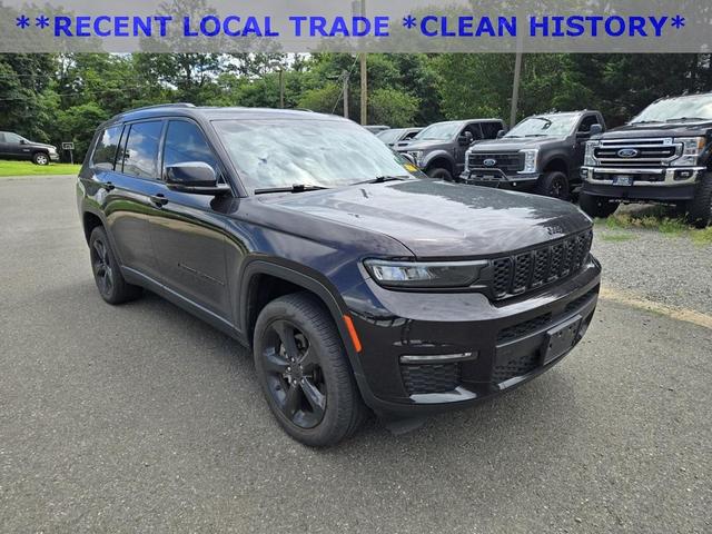 Photo of 2022 Ember Pearlcoat Jeep Grand Cherokee L
