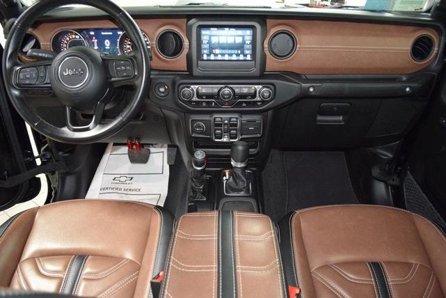 Photo of 2021 Black Clearcoat Jeep Gladiator