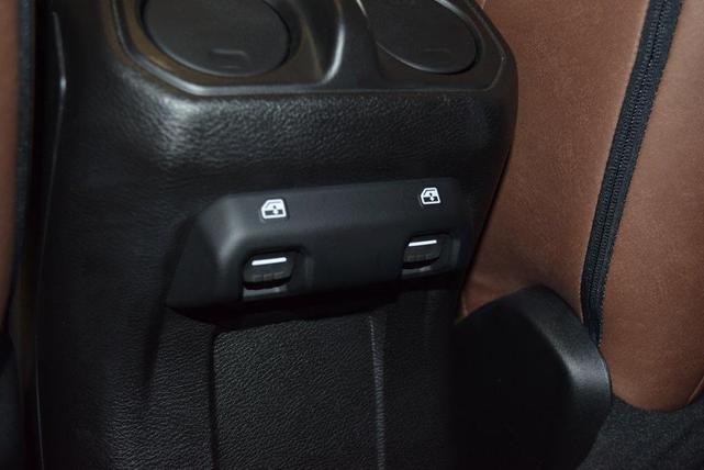 Photo of 2021 Black Clearcoat Jeep Gladiator