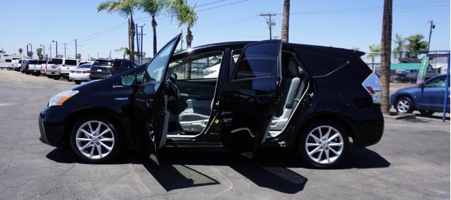 Photo of 2013 Black Toyota Prius v