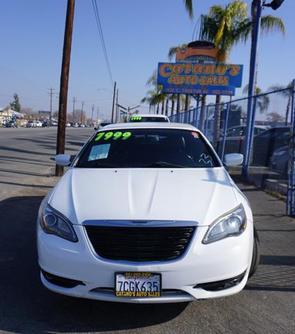 2011 Chrysler 200