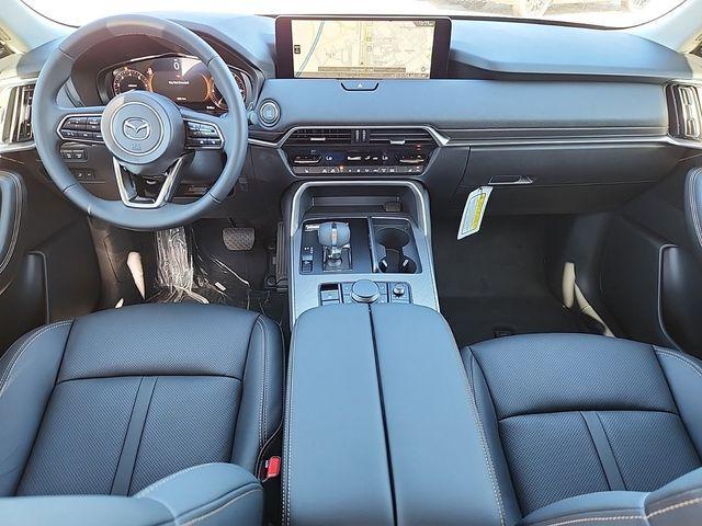 Photo of 2025 Rhodium Mazda CX-70
