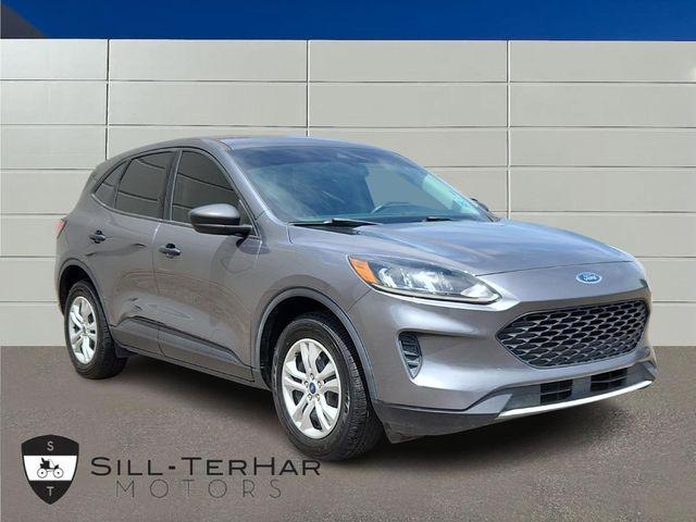 Photo of 2021 Gray Ford Escape