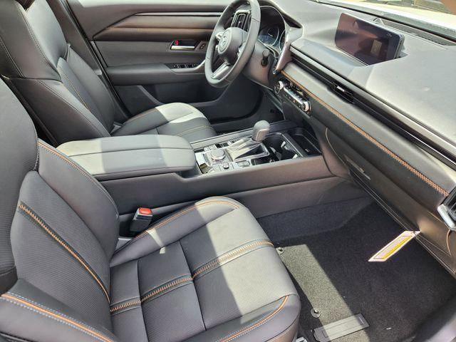 Photo of 2025 Wind Chill Pearl Mazda CX-50 Hybrid