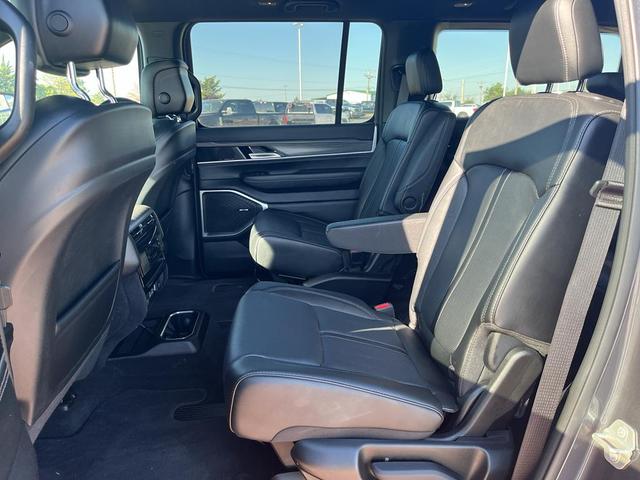 Photo of 2023 Baltic Gray Metallic Clearcoat Jeep Wagoneer