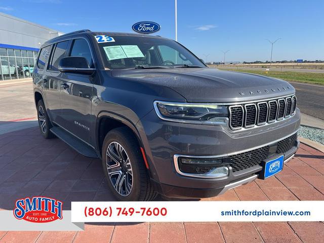 Photo of 2023 Baltic Gray Metallic Clearcoat Jeep Wagoneer
