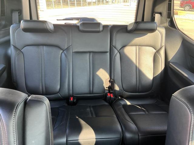 Photo of 2023 Baltic Gray Metallic Clearcoat Jeep Wagoneer