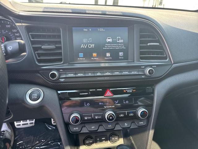 Photo of 2020 Ceramic White Hyundai ELANTRA