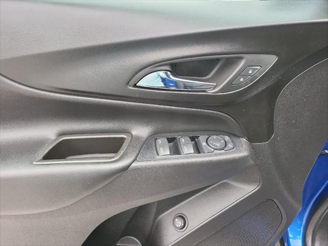 Photo of 2019 Kinetic Blue Metallic Chevrolet Equinox