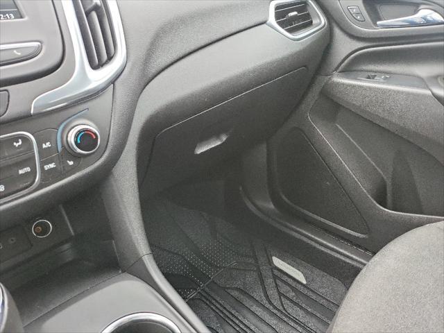 Photo of 2019 Kinetic Blue Metallic Chevrolet Equinox