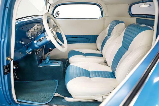 Photo of 1934 Bimini Blue Ford Custom