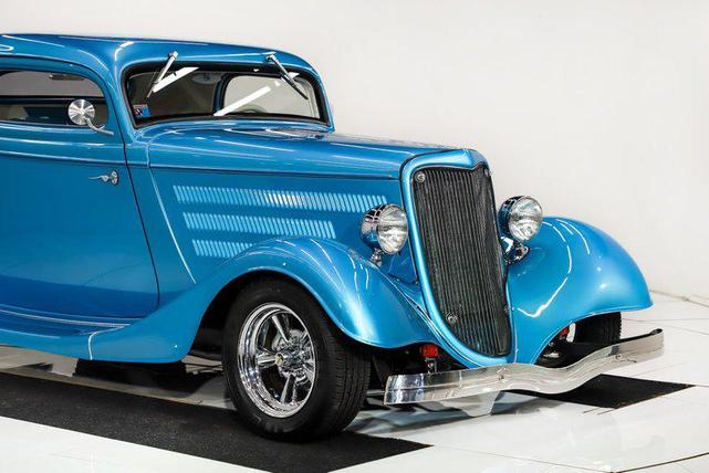 Photo of 1934 Bimini Blue Ford Custom