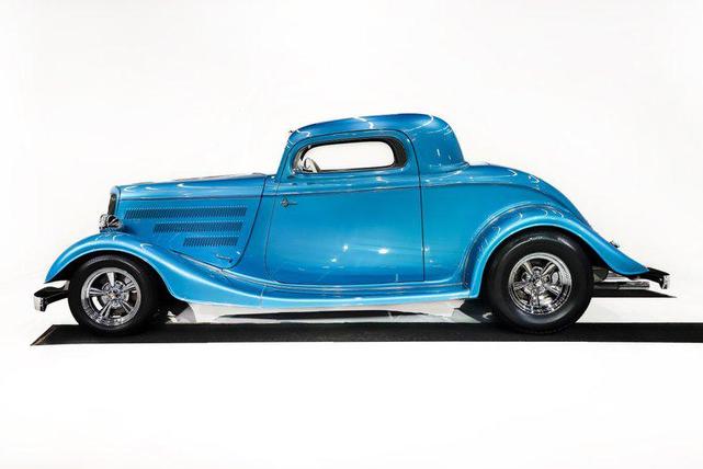 Photo of 1934 Bimini Blue Ford Custom