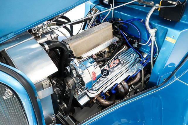 Photo of 1934 Bimini Blue Ford Custom