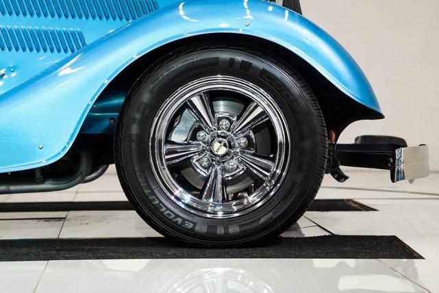 Photo of 1934 Bimini Blue Ford Custom