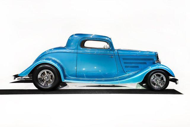 Photo of 1934 Bimini Blue Ford Custom