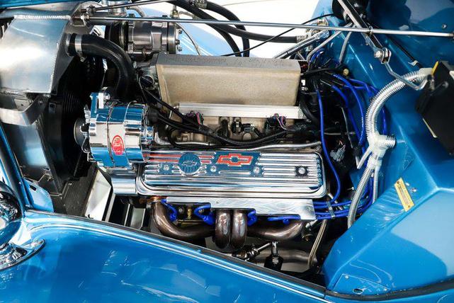 Photo of 1934 Bimini Blue Ford Custom