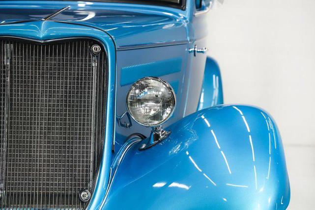 Photo of 1934 Bimini Blue Ford Custom