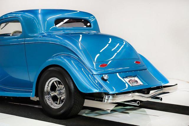 Photo of 1934 Bimini Blue Ford Custom