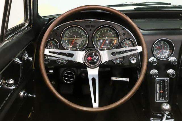 Photo of 1966 Sunfire Yellow Chevrolet Corvette
