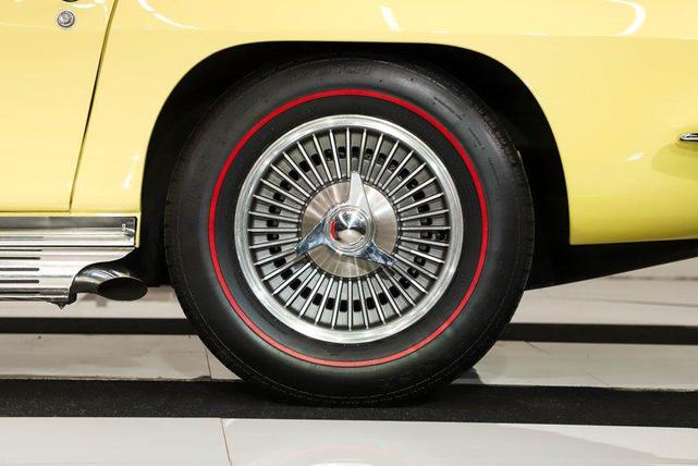 Photo of 1966 Sunfire Yellow Chevrolet Corvette