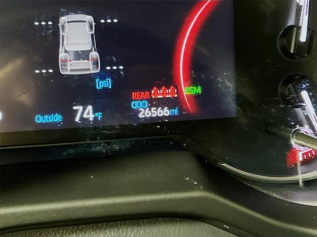 Photo of 2024 White Toyota RAV4