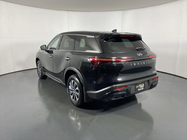 Photo of 2025 Mineral Black INFINITI QX60