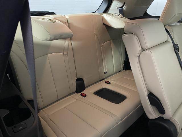 Photo of 2025 Mineral Black INFINITI QX60