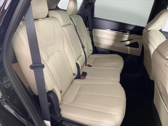 Photo of 2025 Mineral Black INFINITI QX60