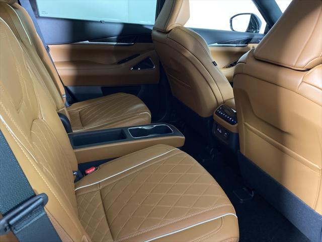 Photo of 2025 Grand Blue/Black Obsidian INFINITI QX60
