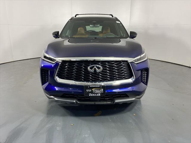 Photo of 2025 Grand Blue/Black Obsidian INFINITI QX60