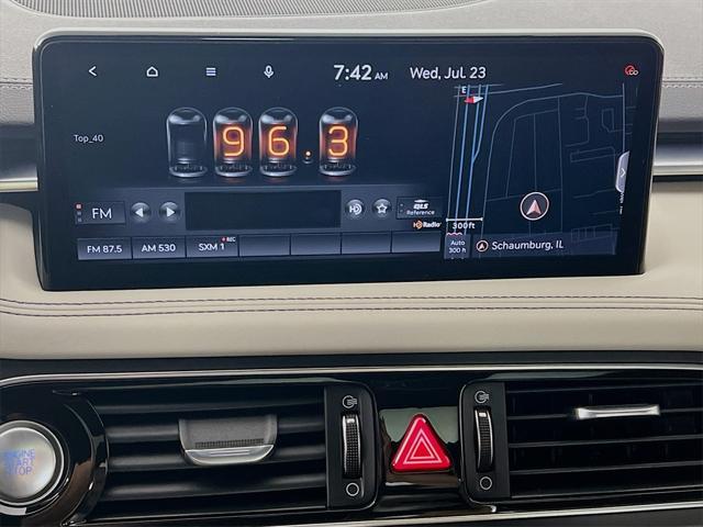 Photo of 2022 Uyuni White Genesis G70