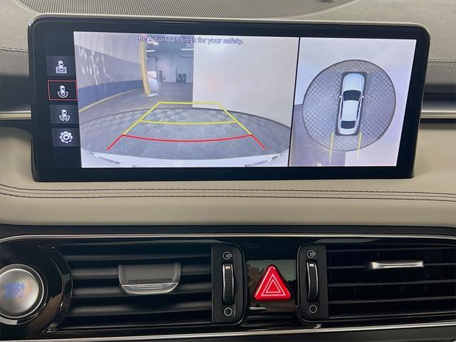 Photo of 2022 Uyuni White Genesis G70