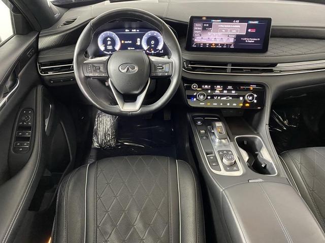 Photo of 2023 Mineral Black INFINITI QX60